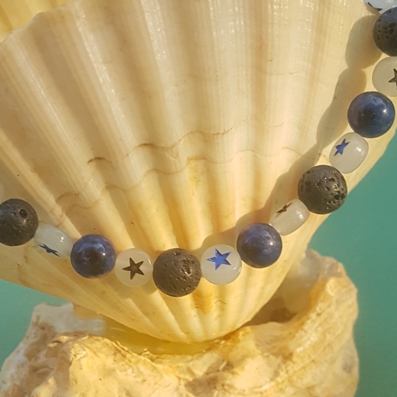 ⭐ Starry Night Glow In The Dark Bracelet - Picture 5 of 5